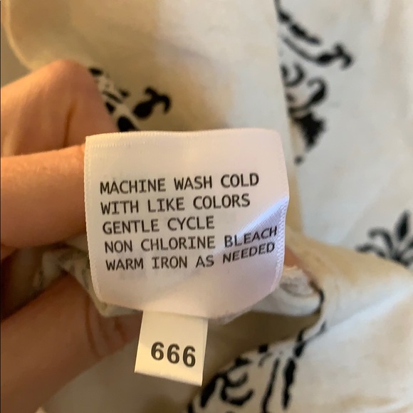 Linen Block Printed Cream Blouse Small - Picture 7 of 7